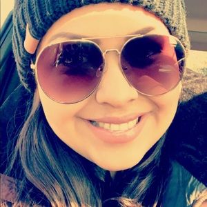 Meet your Posher, Wendy